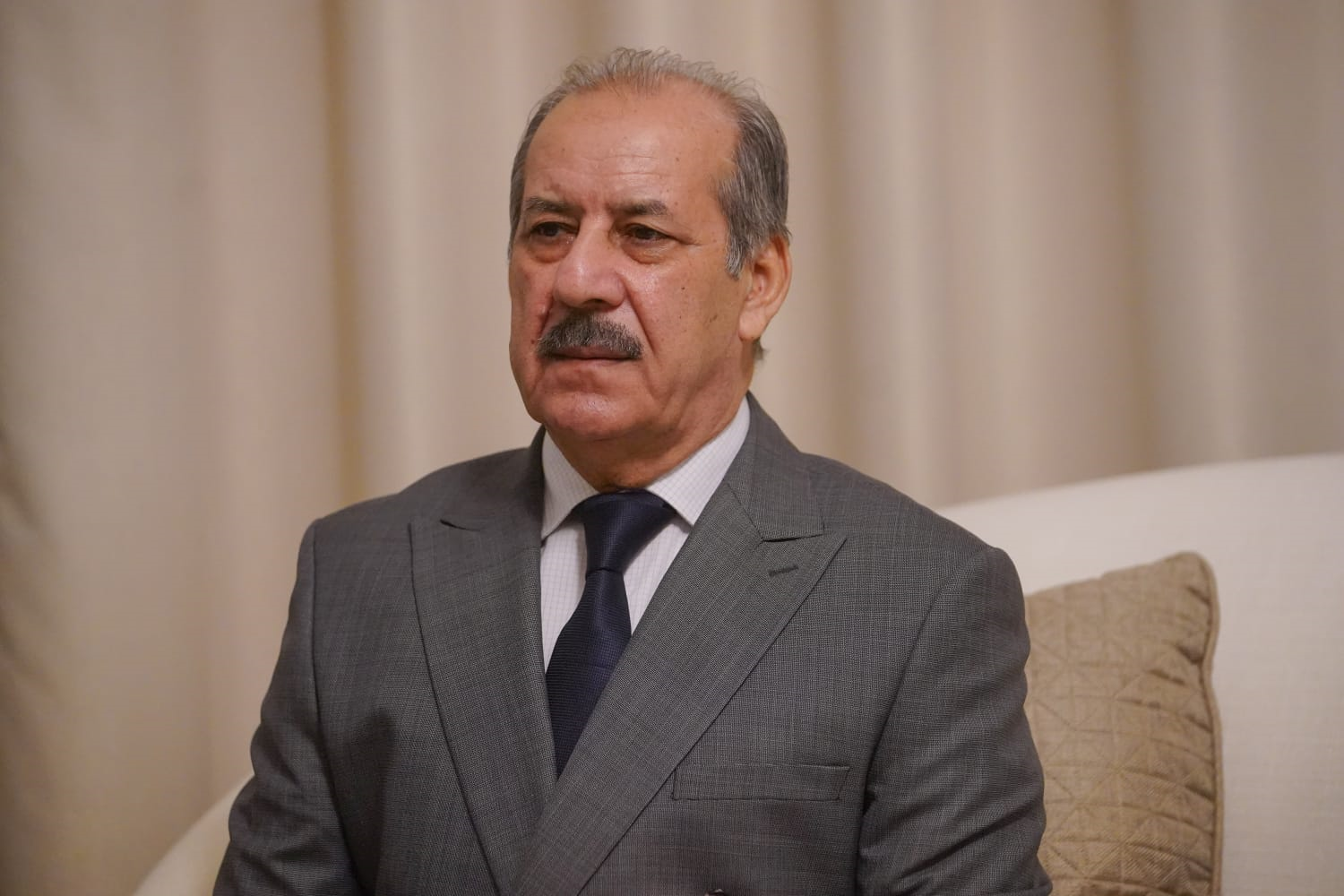 الاستاذ الدكتور ريسان خريبط